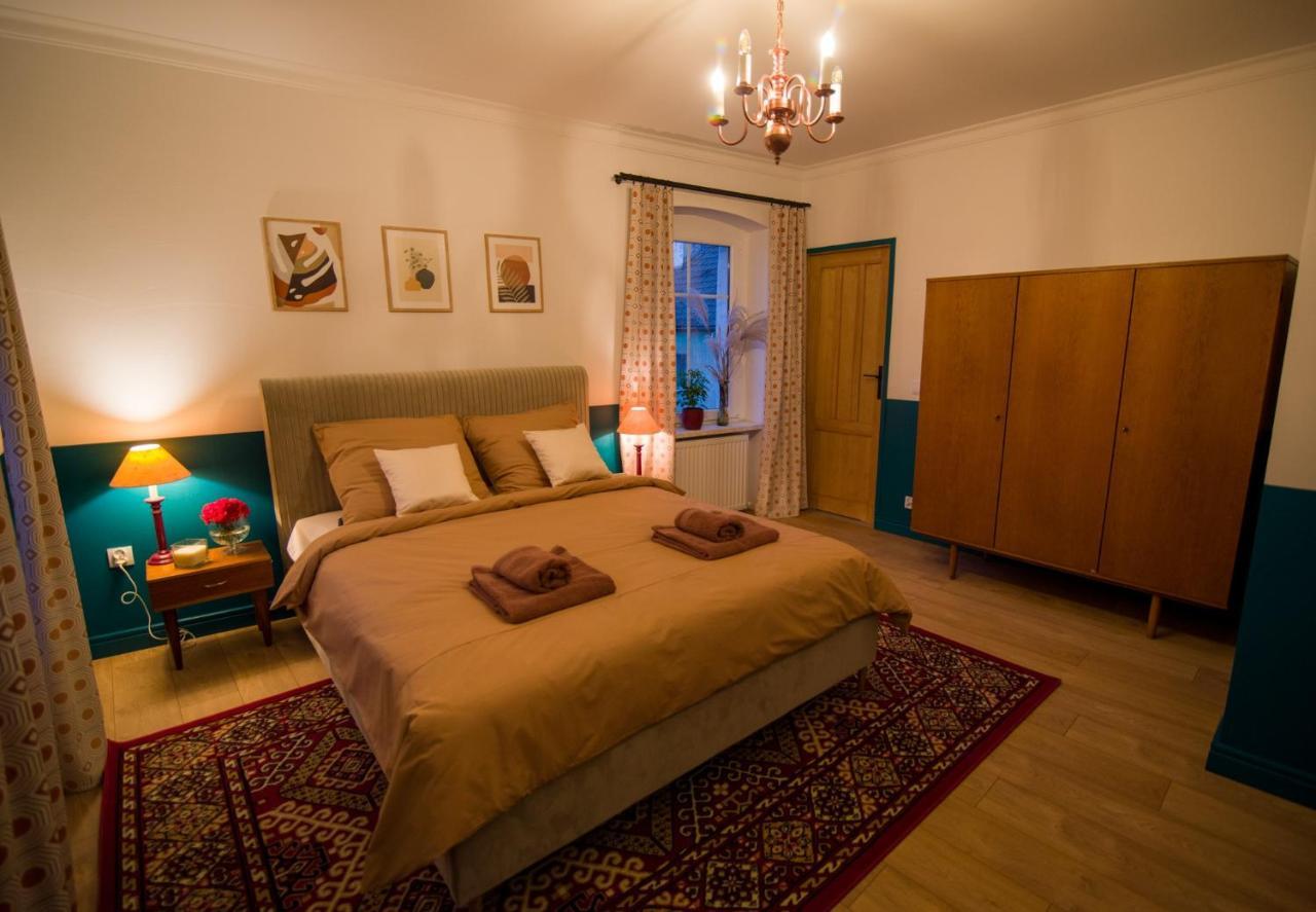 Apartament Retro Paczkow Buitenkant foto